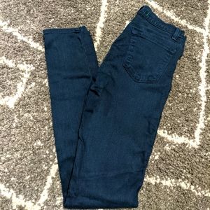 J-Brand skinny jeans -SZ: 25-EUC